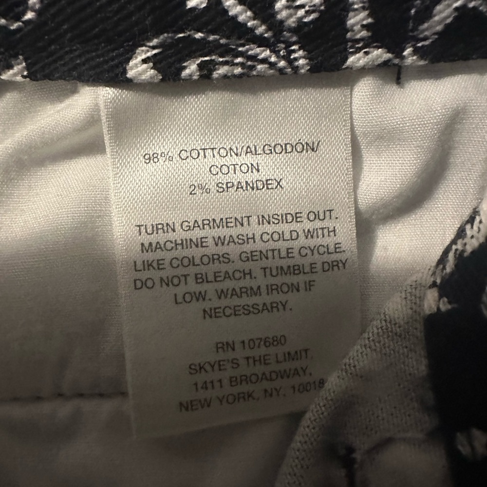 Skye's the Limit Jeans size 14 - Picture 7 of 8